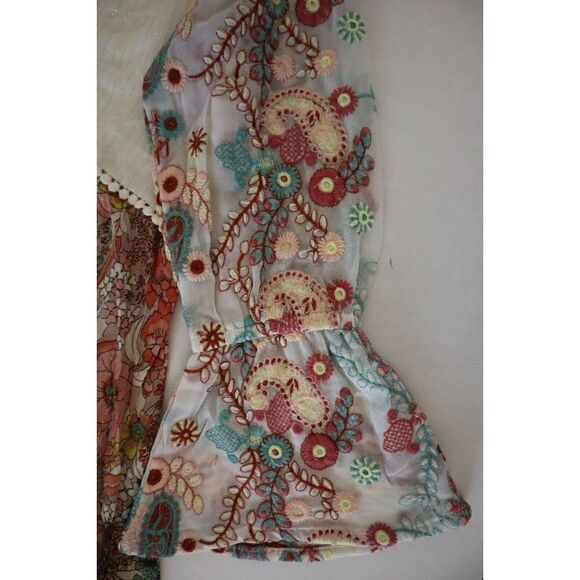 Raga R3477 Women's Sz S Beige Floral Embroidered Tunic Top - Picture 5 of 6